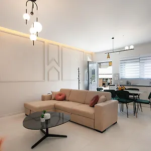 https://kalopsia-house.rethymnohotels.net